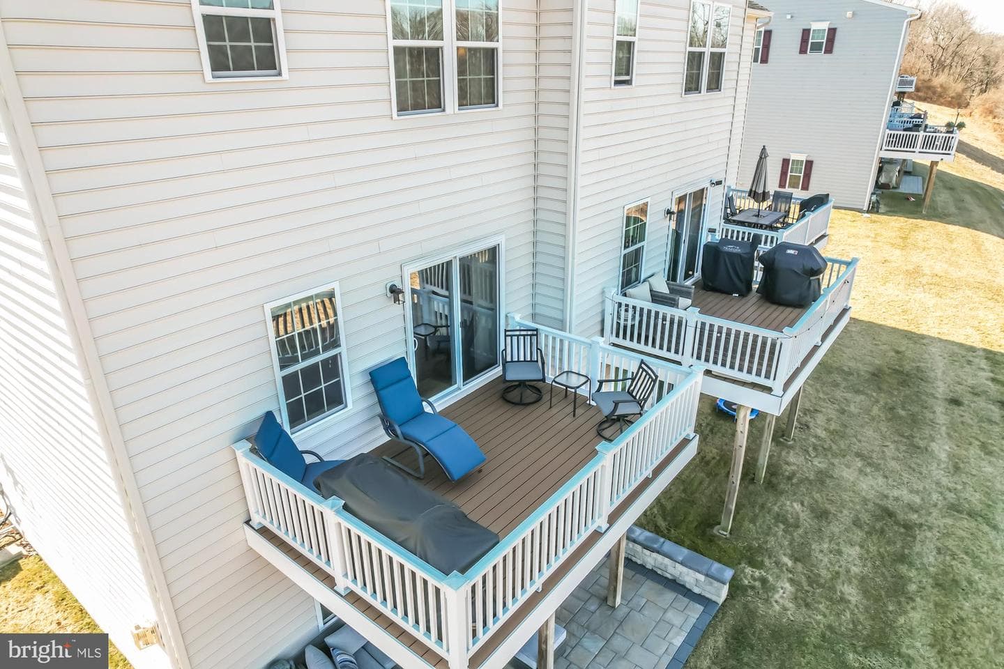 1841 Honeysuckle Court photo 34