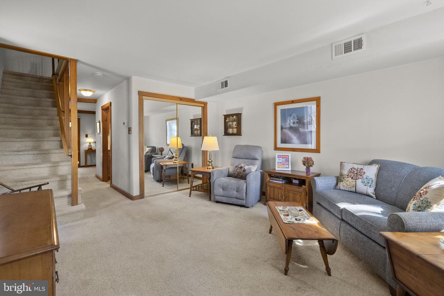 301 Valley Drive photo 4