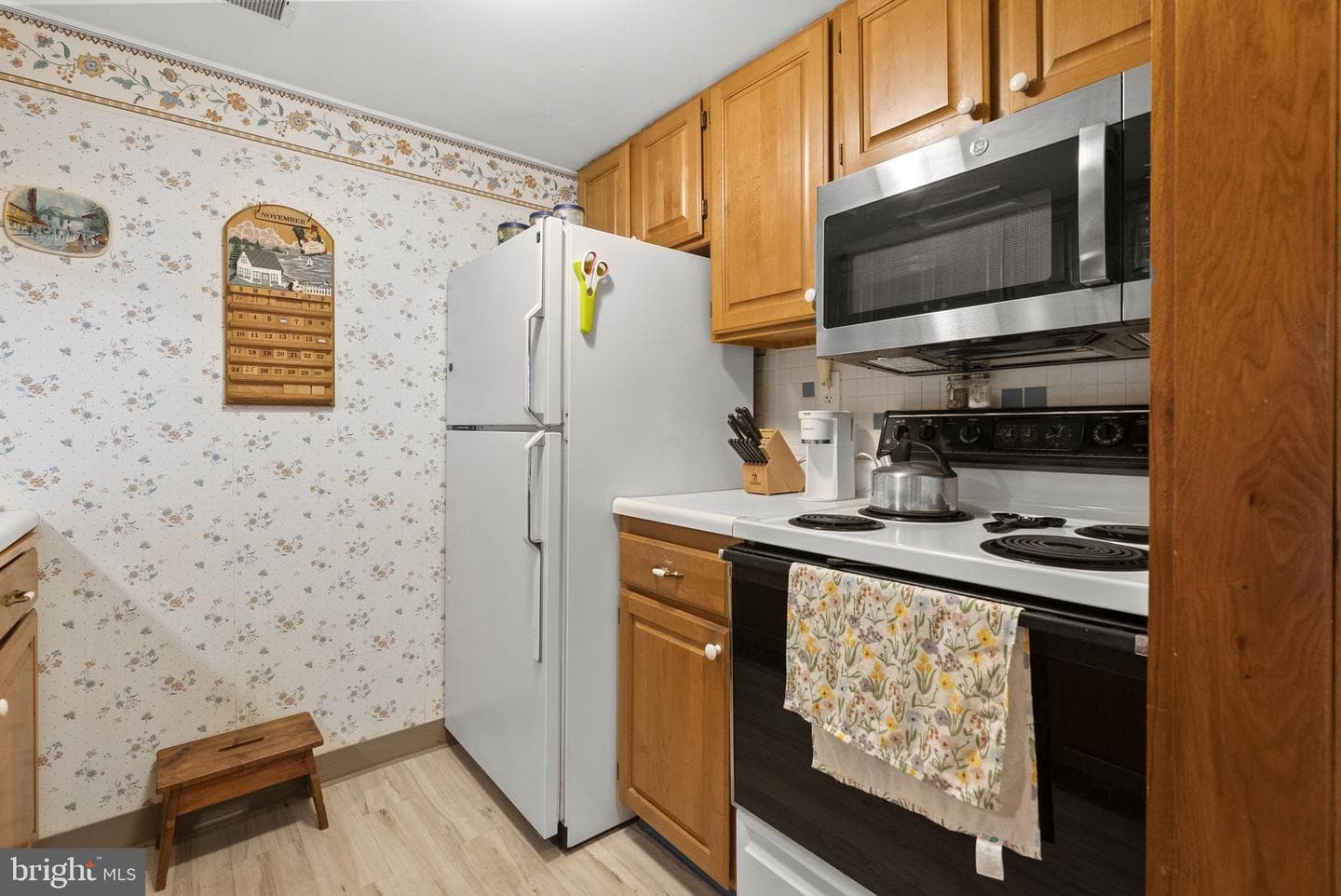 301 Valley Drive photo 9