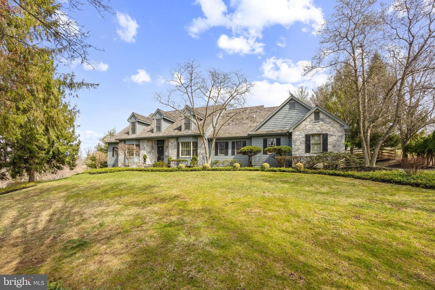 202 Barn Hill Road photo 3