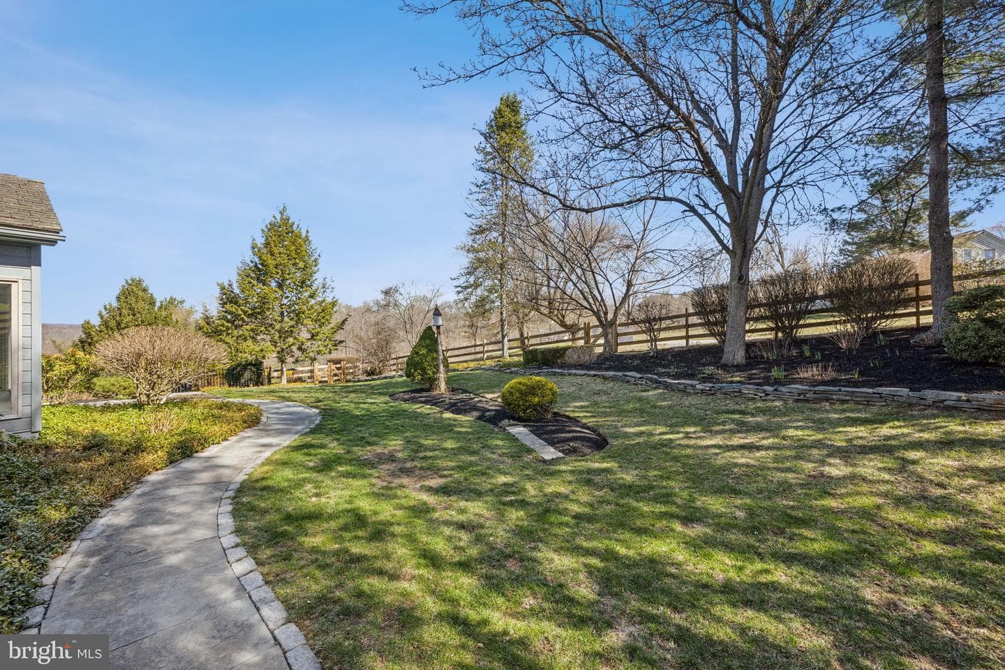 202 Barn Hill Road photo 45