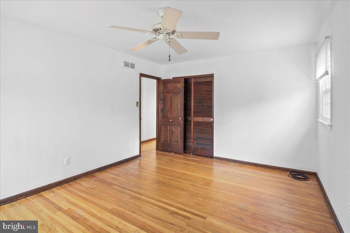 711 Sycamore Drive photo 22