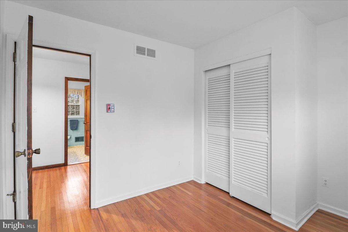 711 Sycamore Drive photo 24