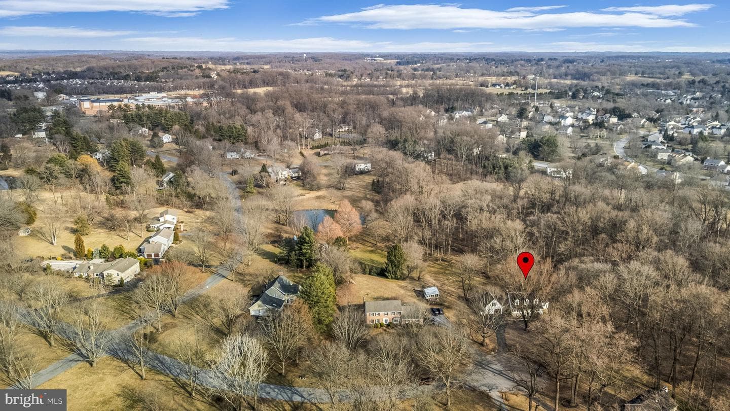 701 Great Oak Lane photo 35