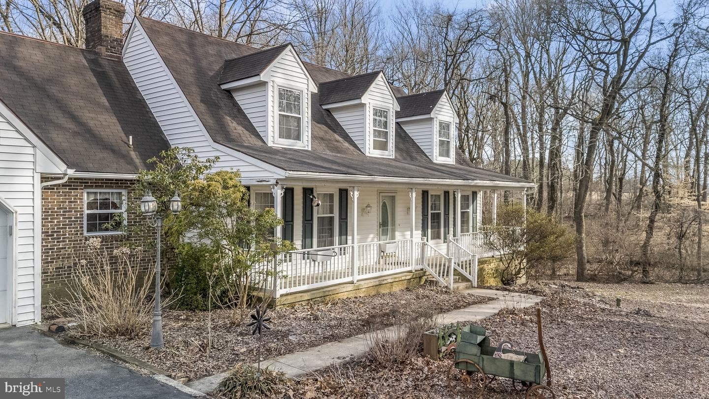 701 Great Oak Lane photo 4