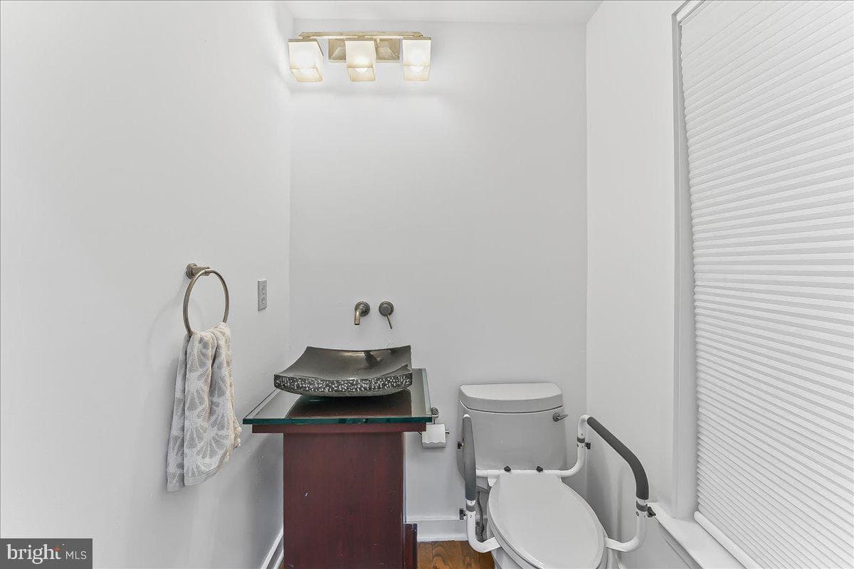 8 Briarwood Court photo 12
