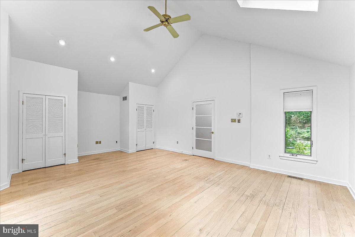 8 Briarwood Court photo 28