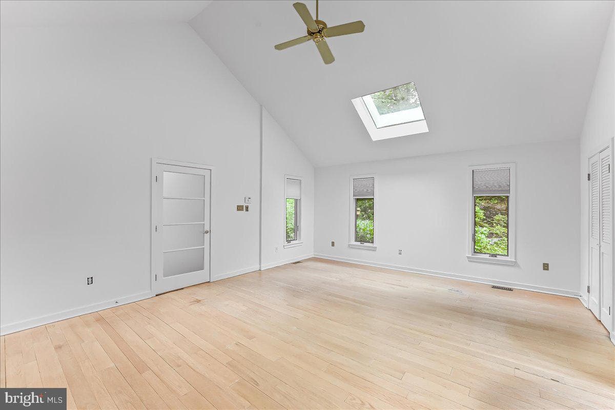 8 Briarwood Court photo 29