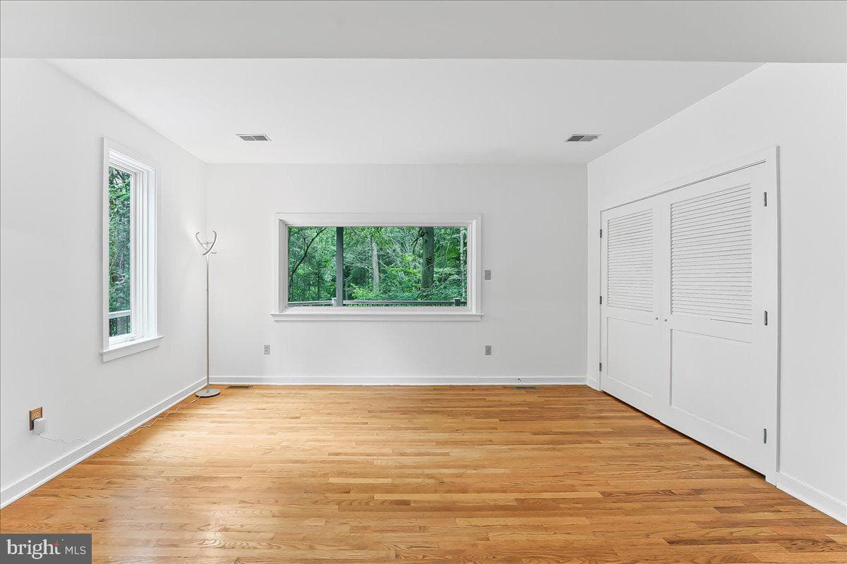 8 Briarwood Court photo 31