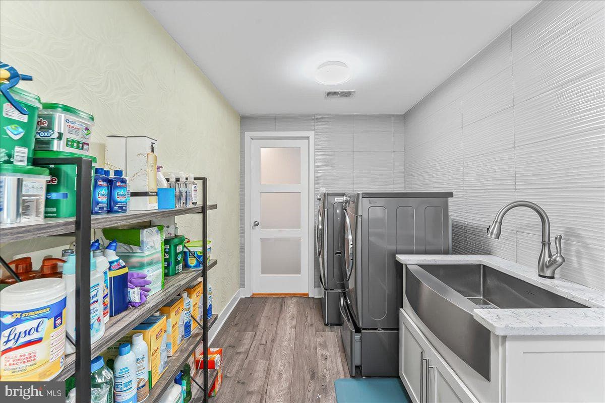 8 Briarwood Court photo 36