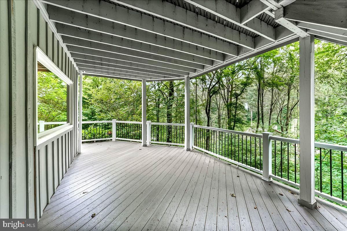8 Briarwood Court photo 6