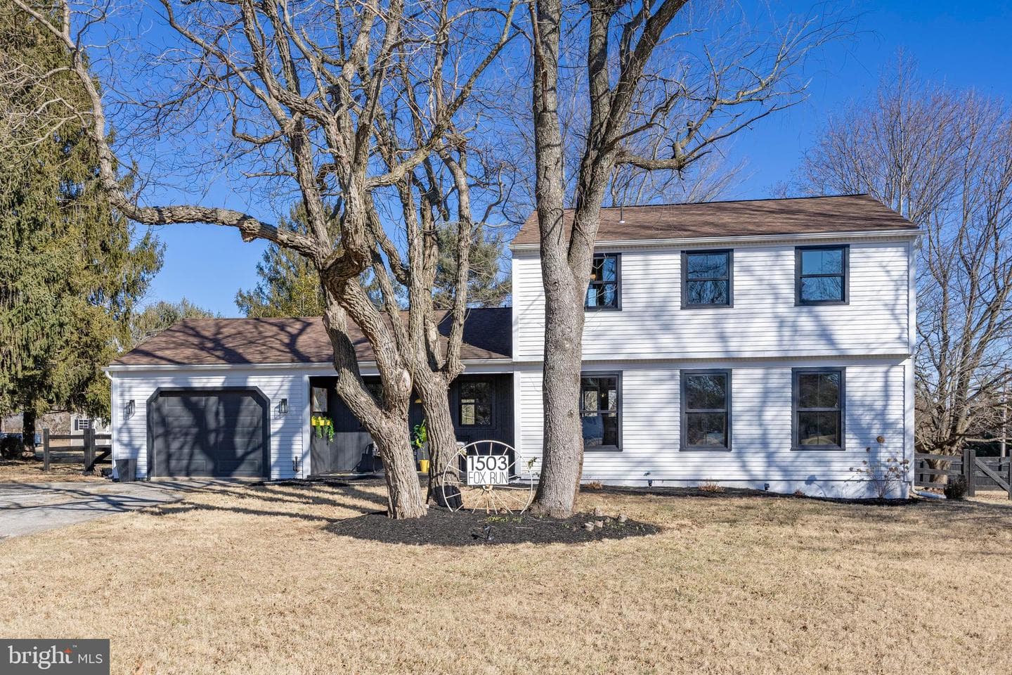 1503 Fox Run Drive photo 3