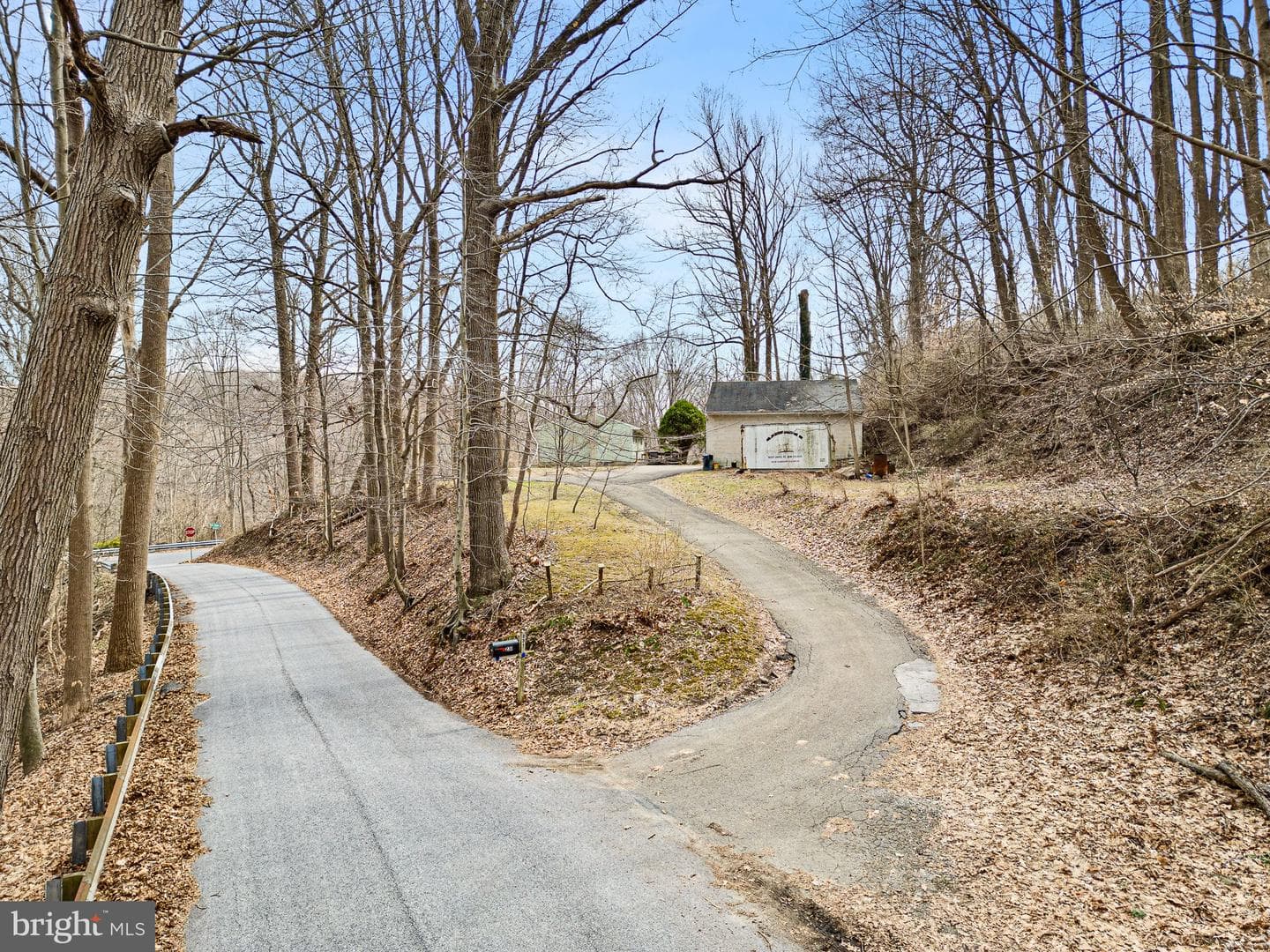 231 Laurel Bridge Road photo 3
