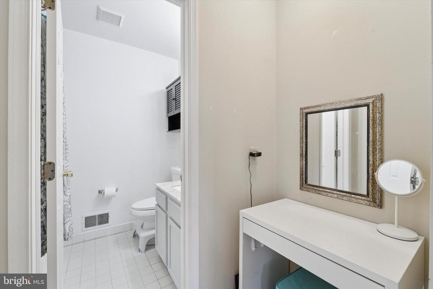 810 Amber Lane photo 20