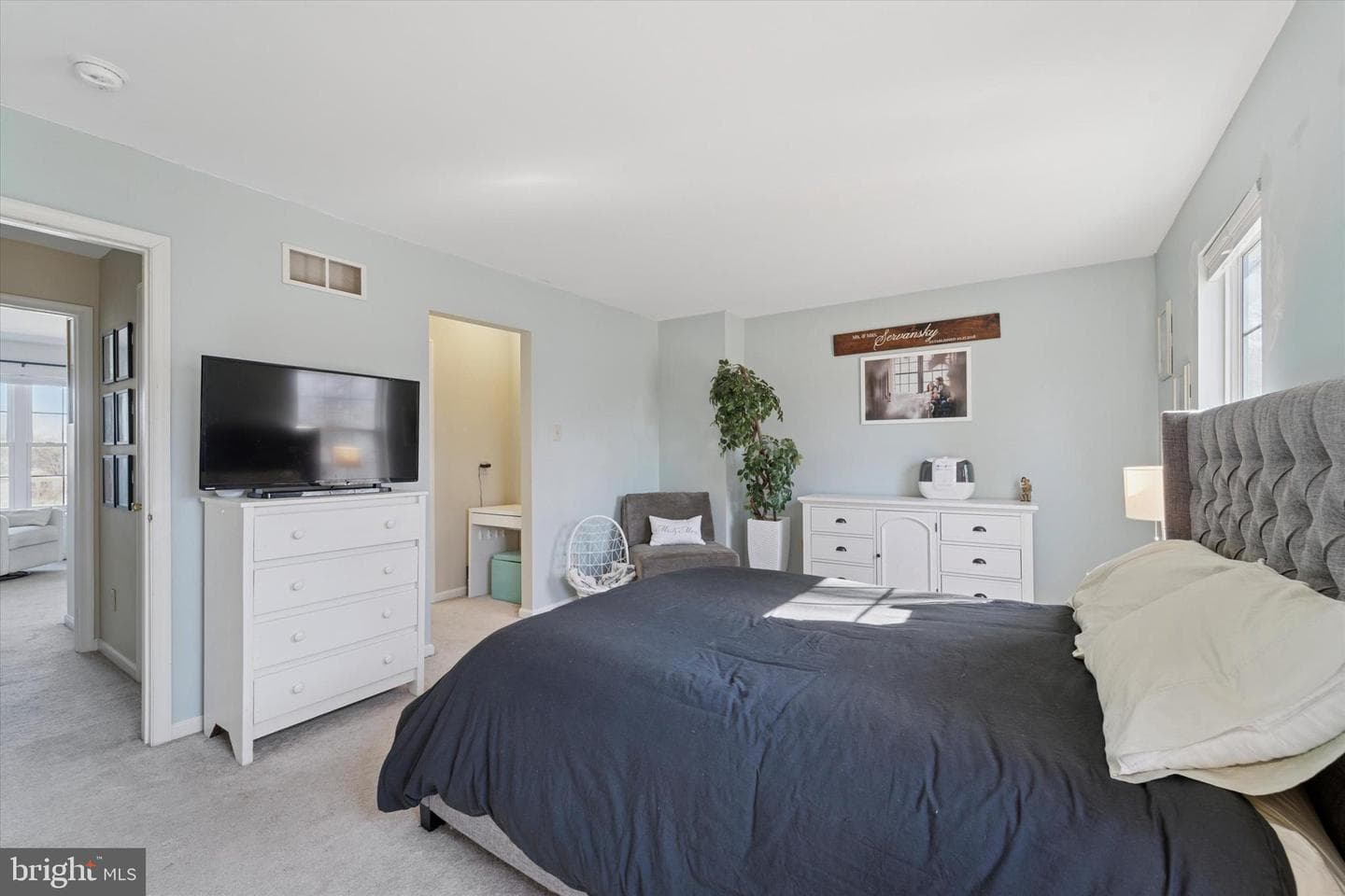810 Amber Lane photo 9