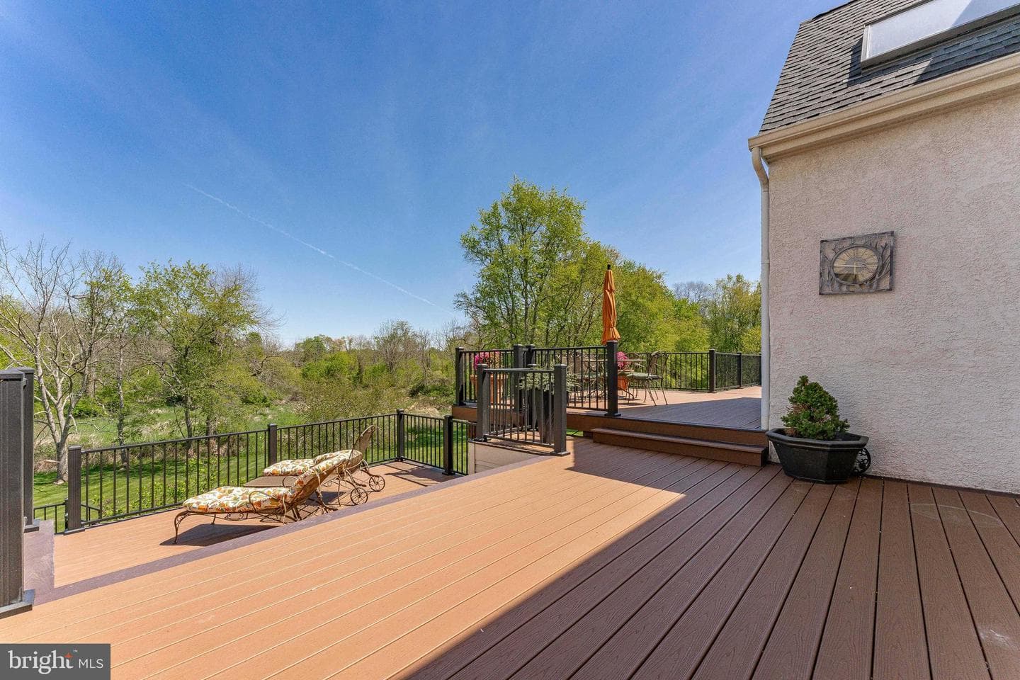 895 Bainbridge Drive photo 11