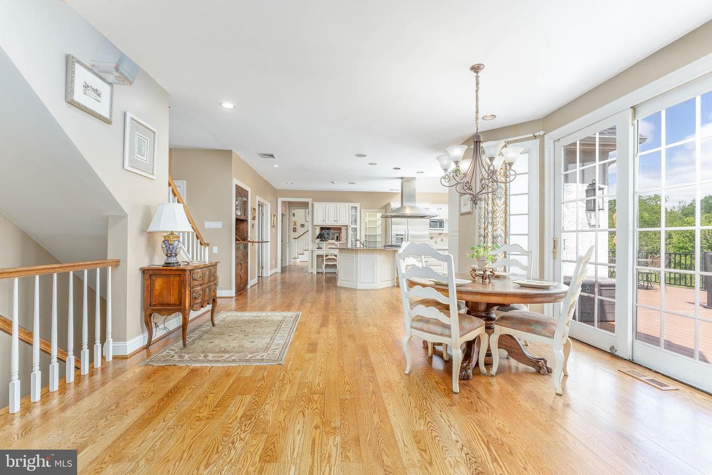 895 Bainbridge Drive photo 31