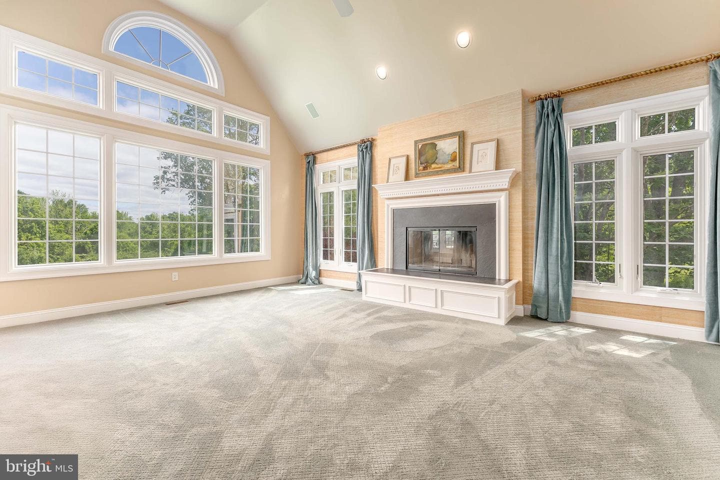 895 Bainbridge Drive photo 32
