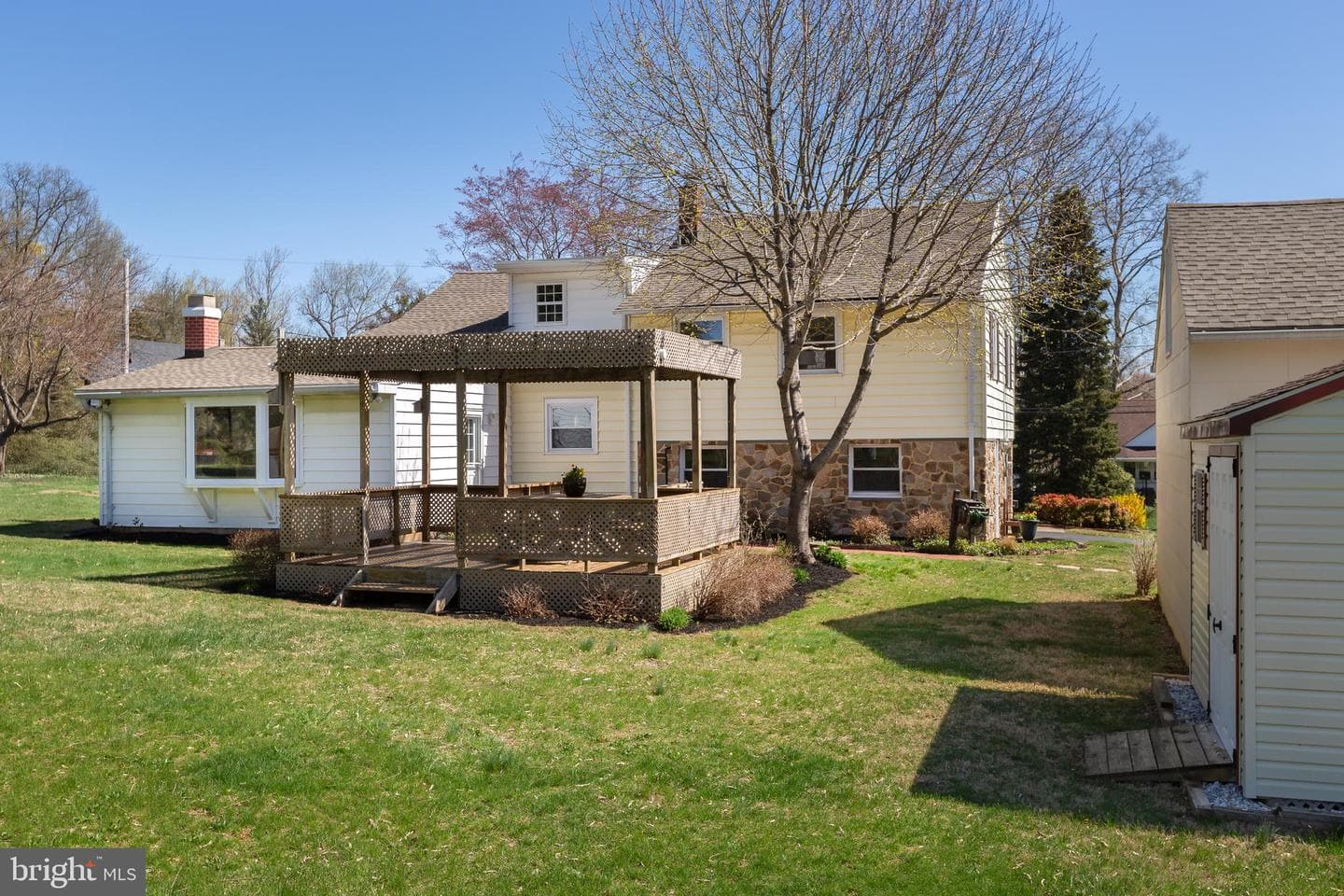6 Vernon Lane photo 36