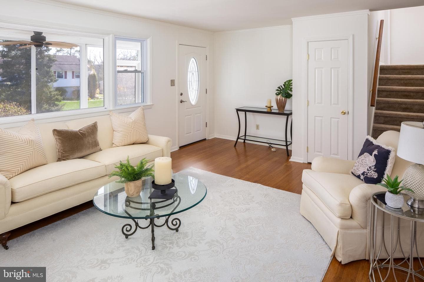6 Vernon Lane photo 8