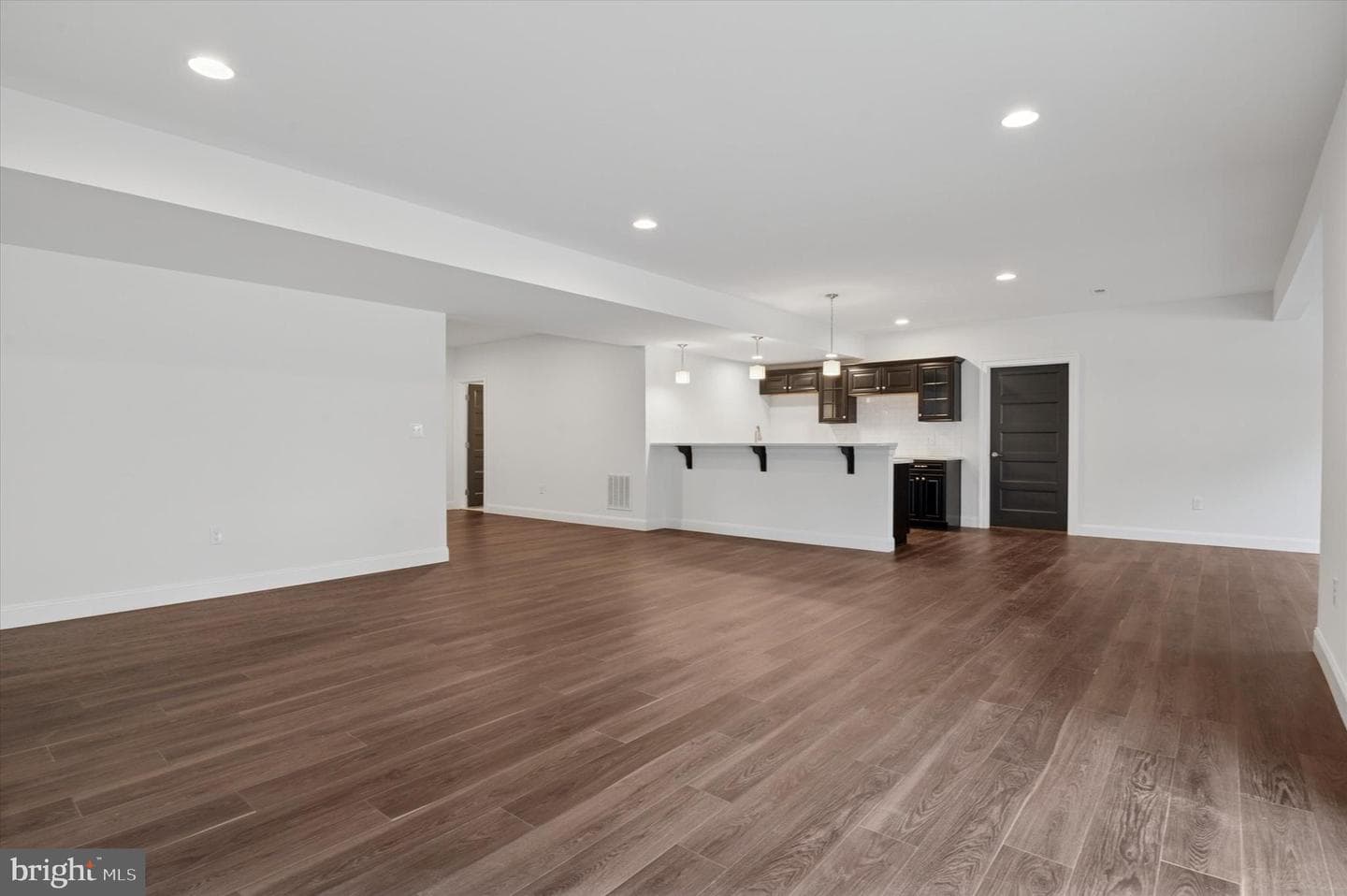 136 Janine Way photo 23