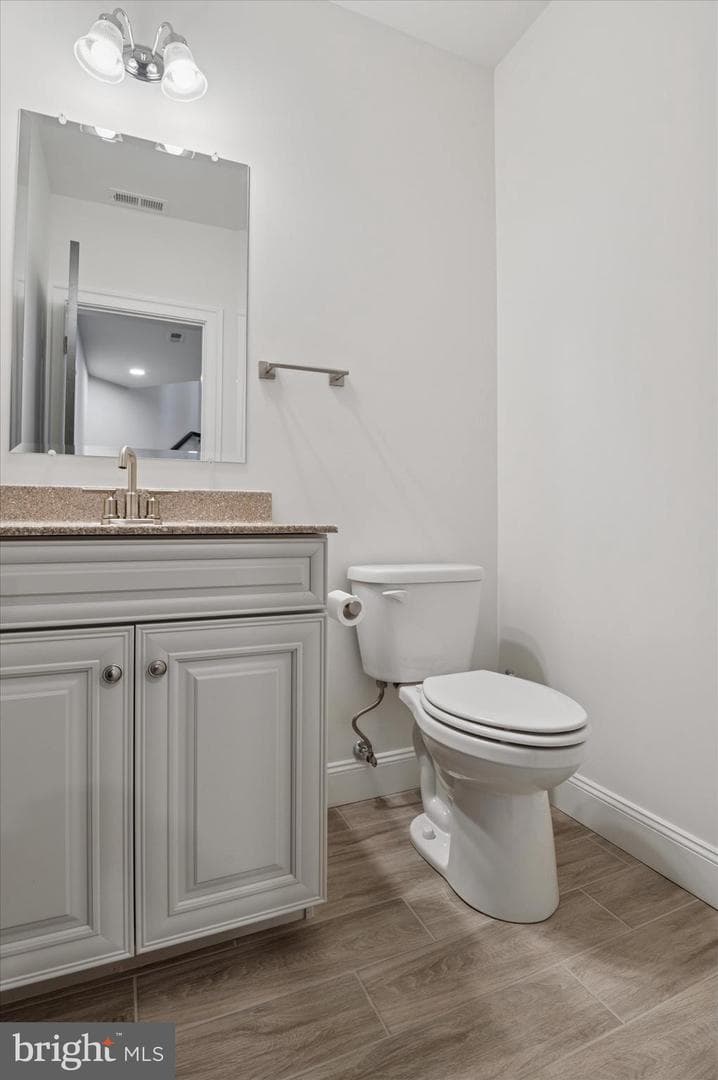 136 Janine Way photo 27