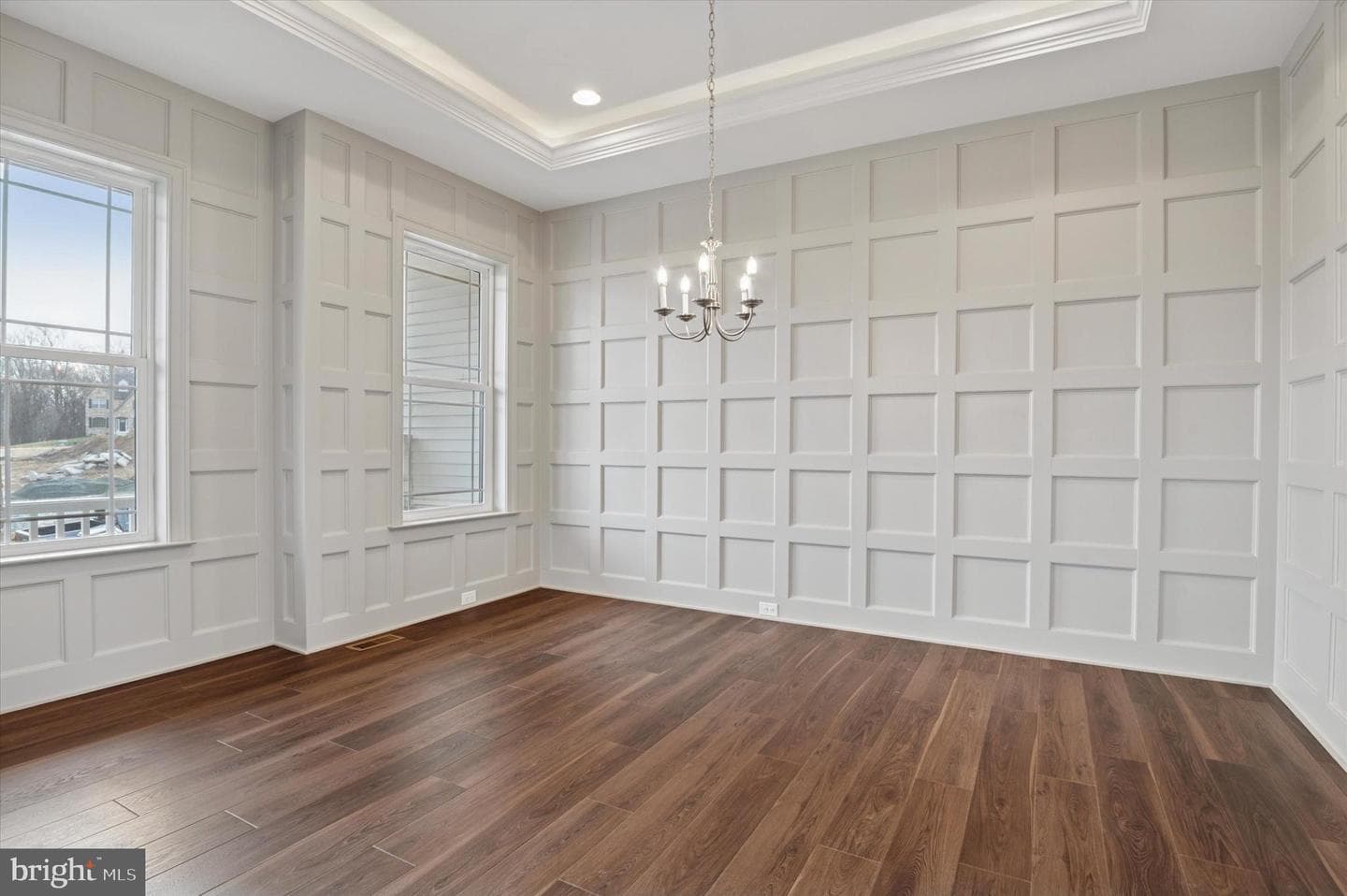 136 Janine Way photo 3