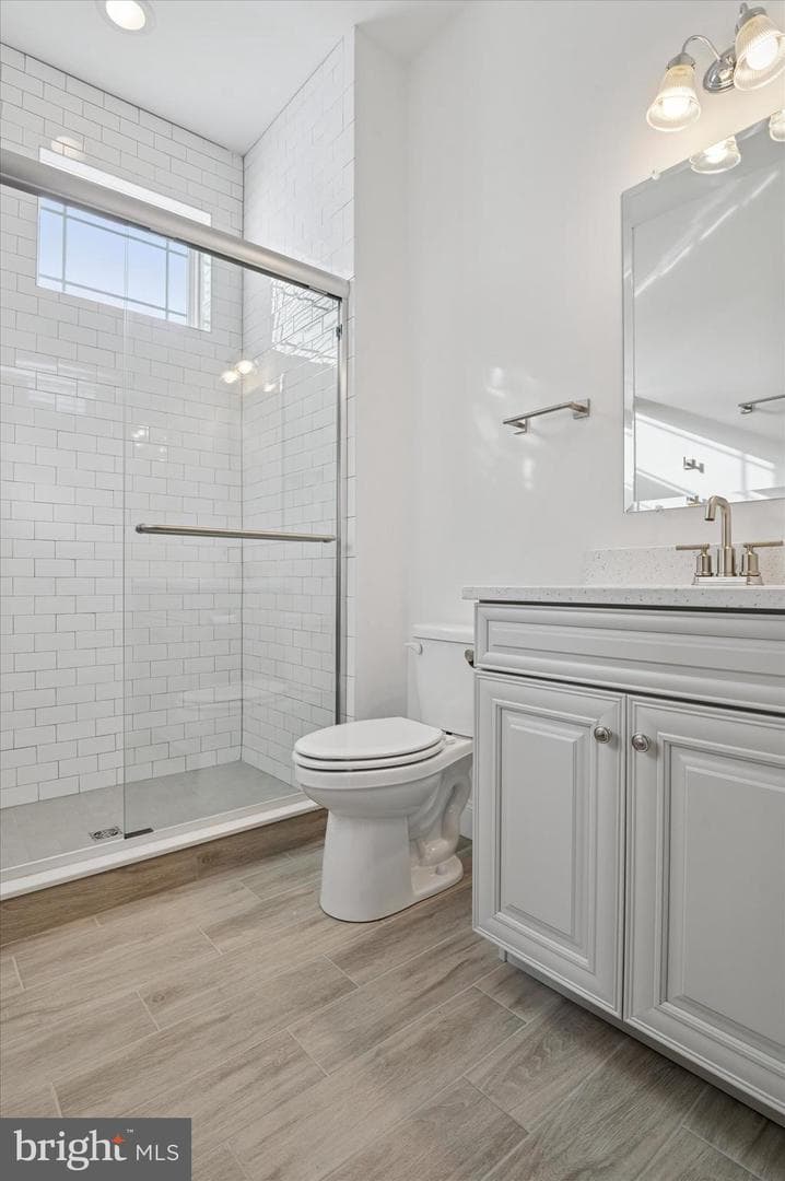 136 Janine Way photo 43