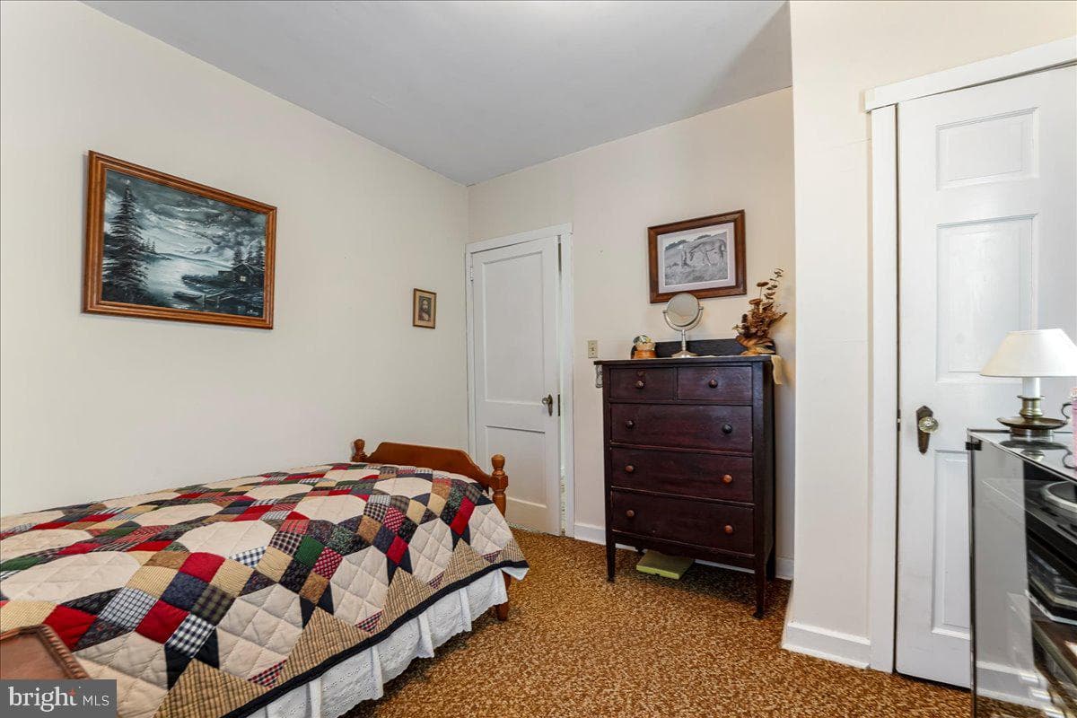 307 Scarlett Avenue photo 14