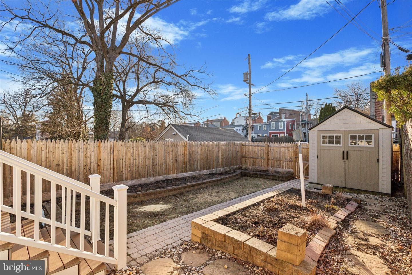 108 E Miner Street photo 22