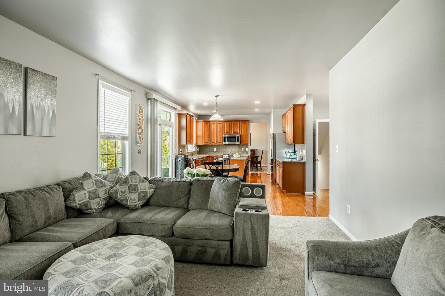 407 Thistle Drive photo 14