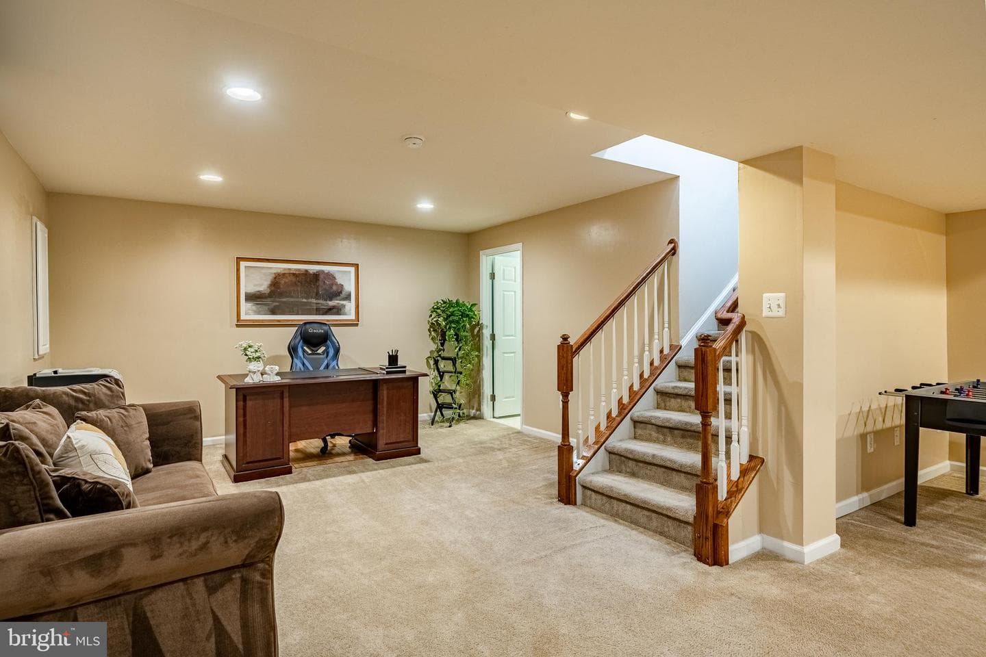 407 Thistle Drive photo 34