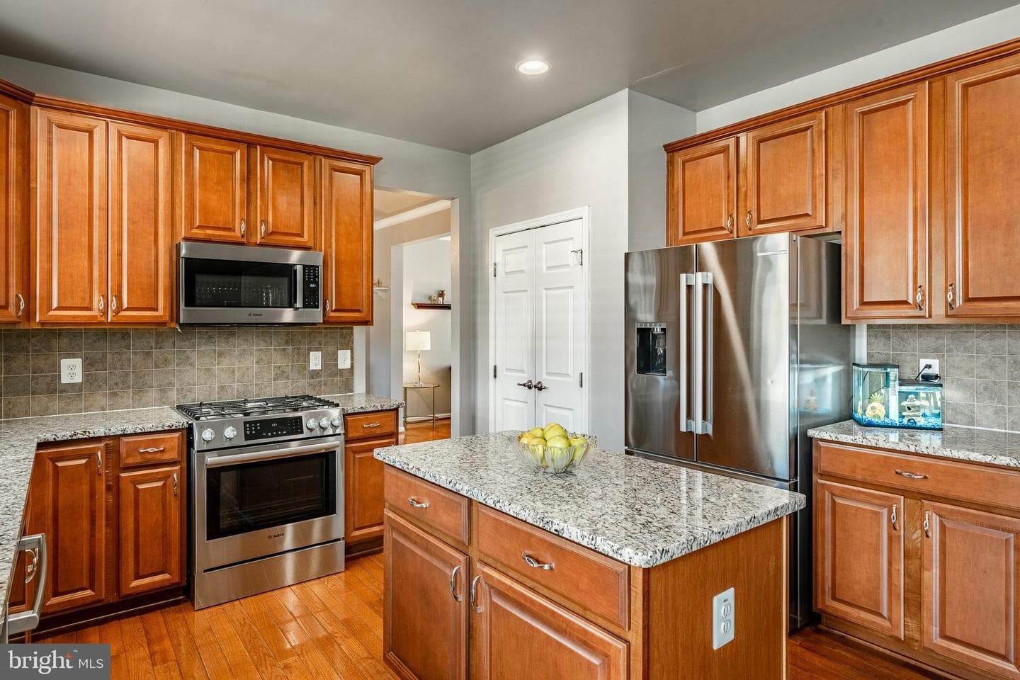 407 Thistle Drive photo 4