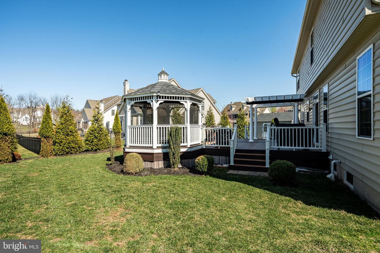 407 Thistle Drive photo 43