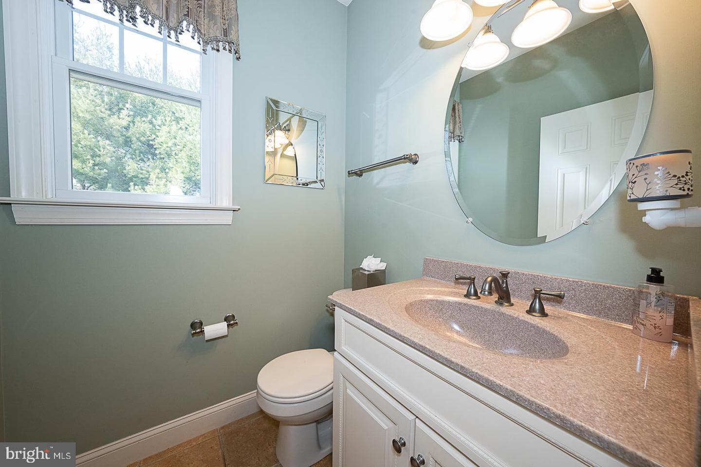 1545 Morstein Road photo 11
