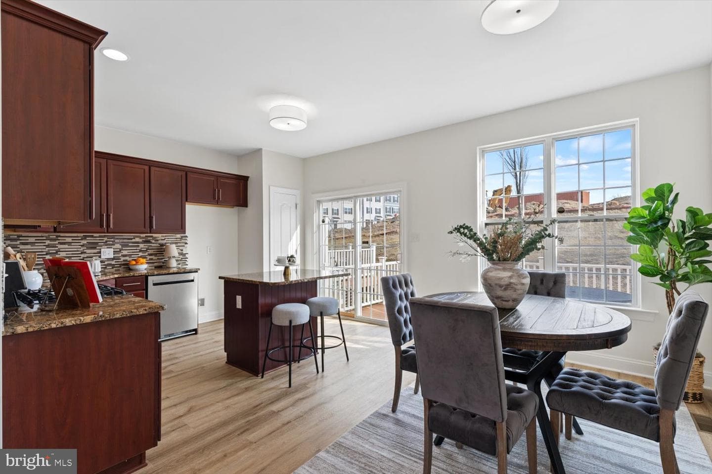 241 Kennedy Drive photo 16