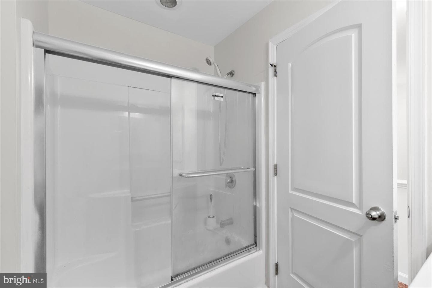 241 Kennedy Drive photo 30