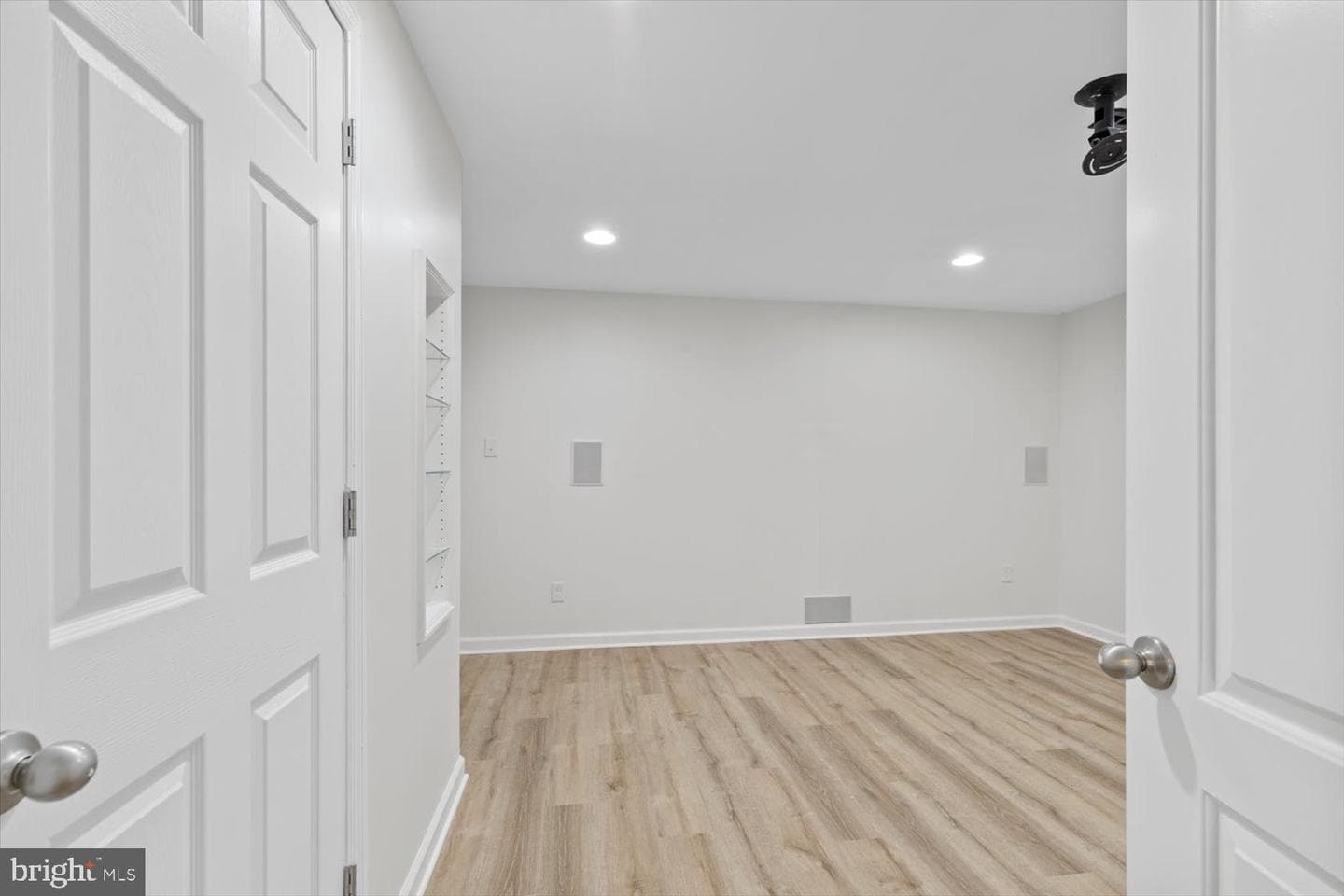 241 Kennedy Drive photo 6