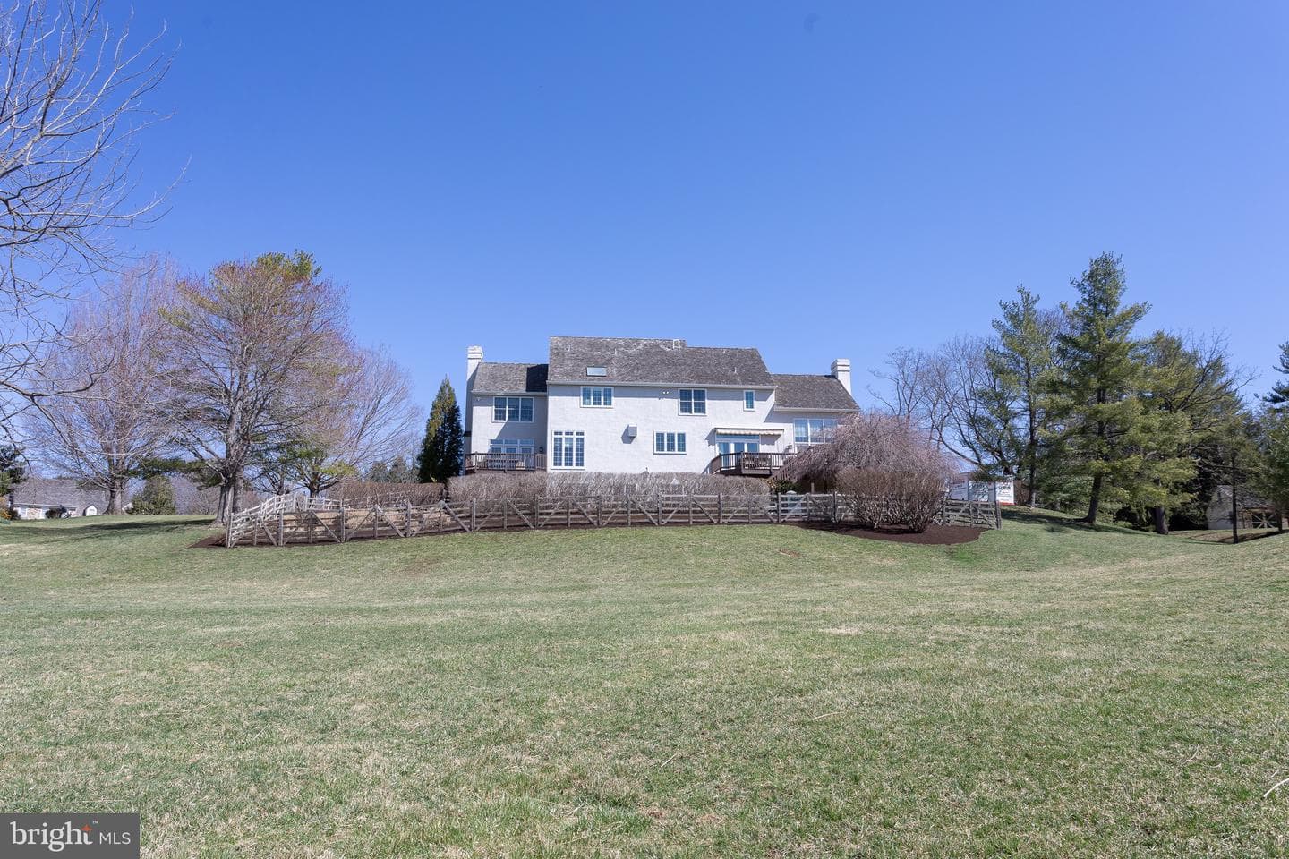 1548 Overlook Place photo 45