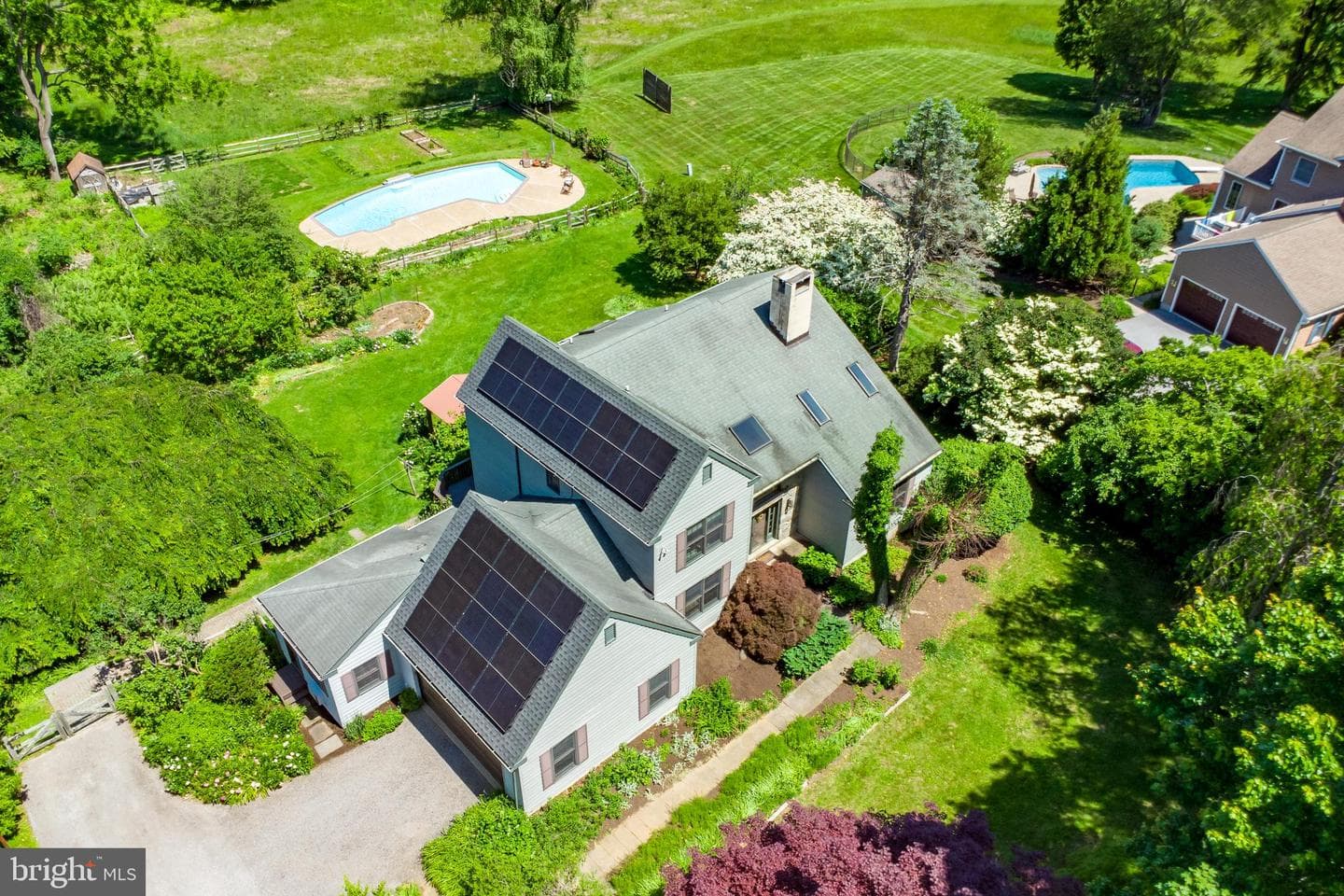 1019 Ashley Road photo 1