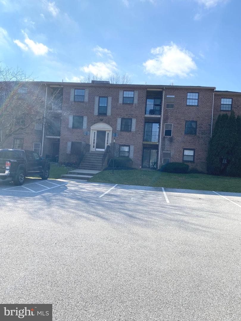 2209 Eagle Road photo 2