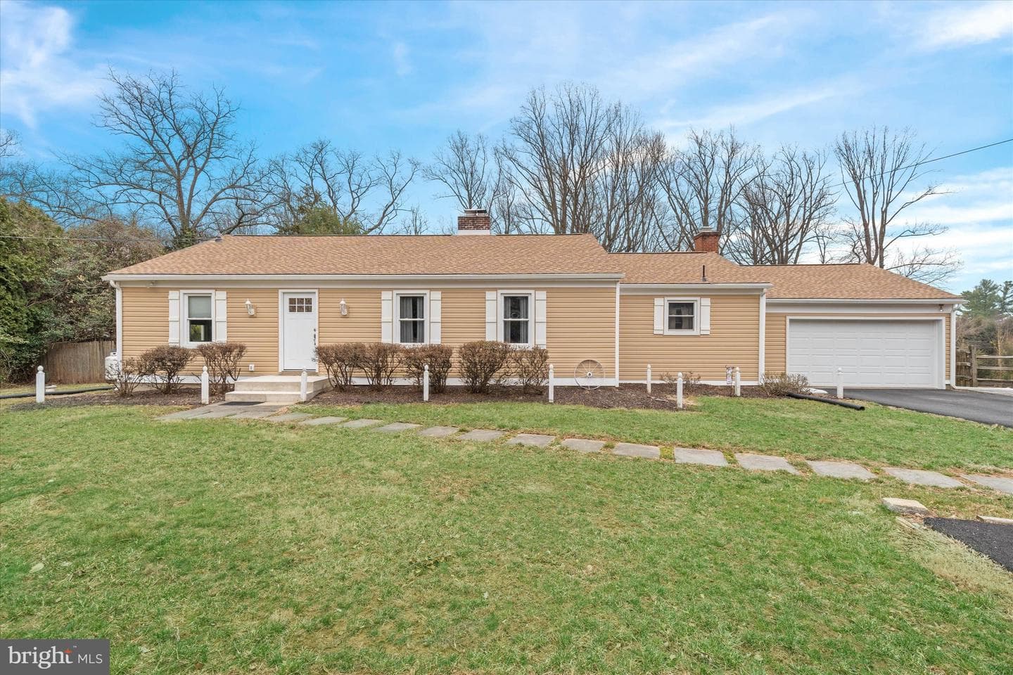 1926 Hillendale Road photo 1