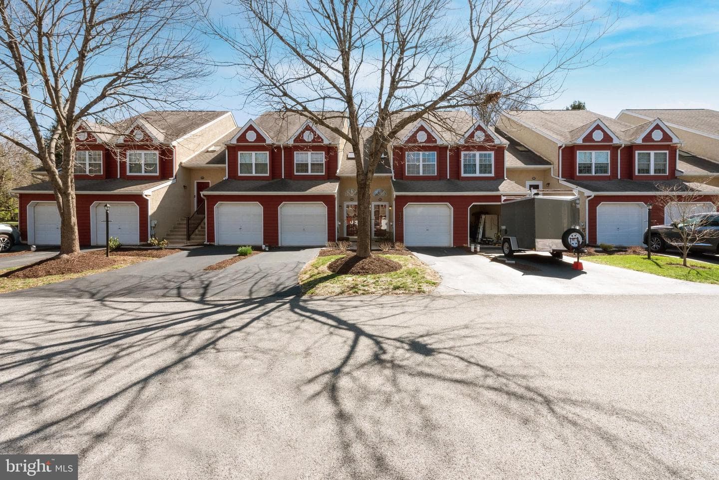 205 Fairfield Court #205 photo 2