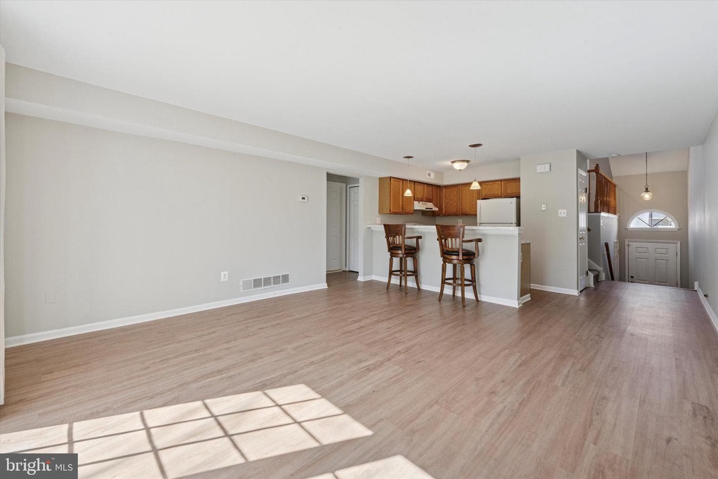 205 Fairfield Court #205 photo 4