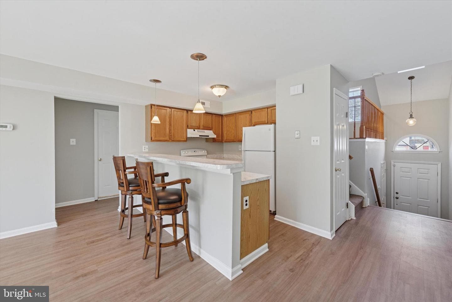 205 Fairfield Court #205 photo 5