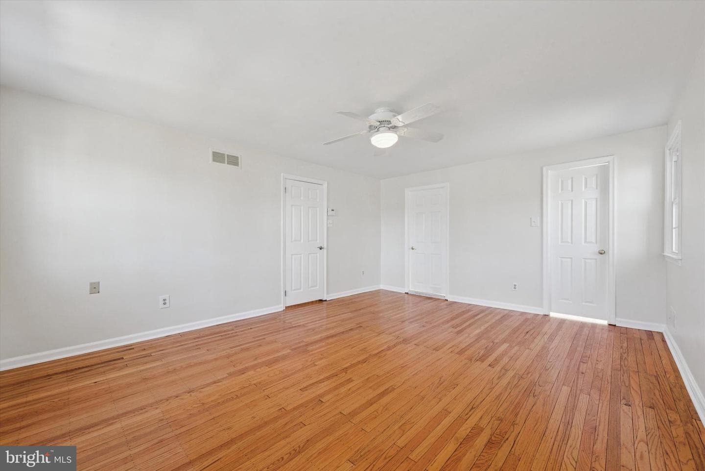 1545 Tanglewood Drive photo 25