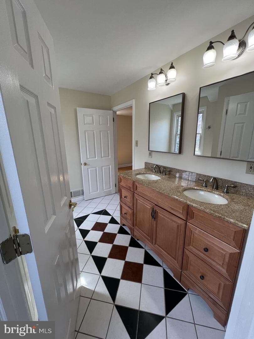 1545 Tanglewood Drive photo 28