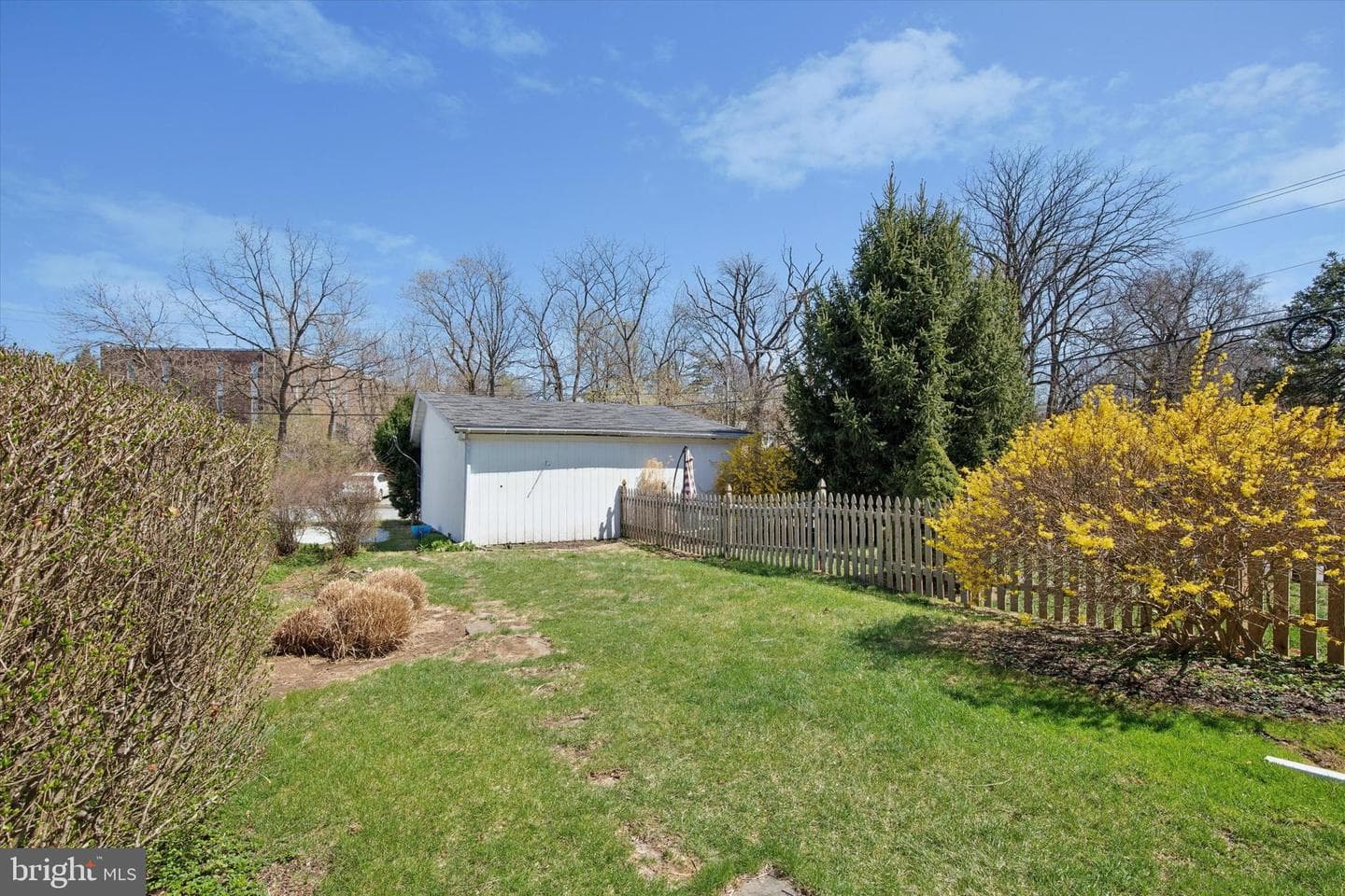 103 W Circular Avenue photo 22