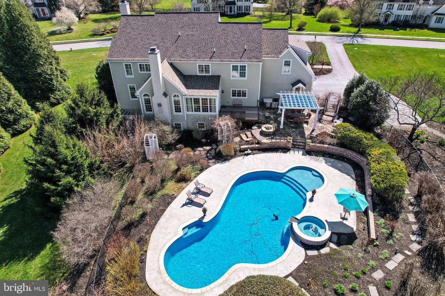 9 Greenbriar Lane photo 2
