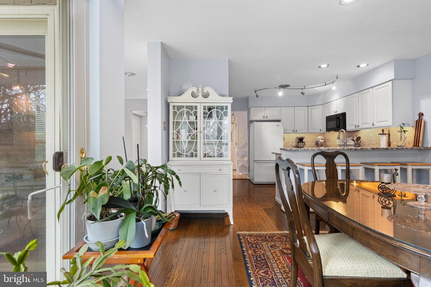 21 Newport Drive photo 29